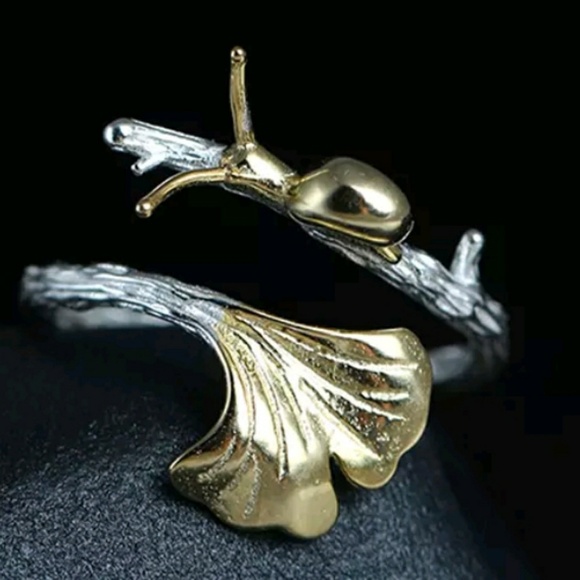 NWOT Snail-Stem Ring Size Adjustable - Picture 5 of 8